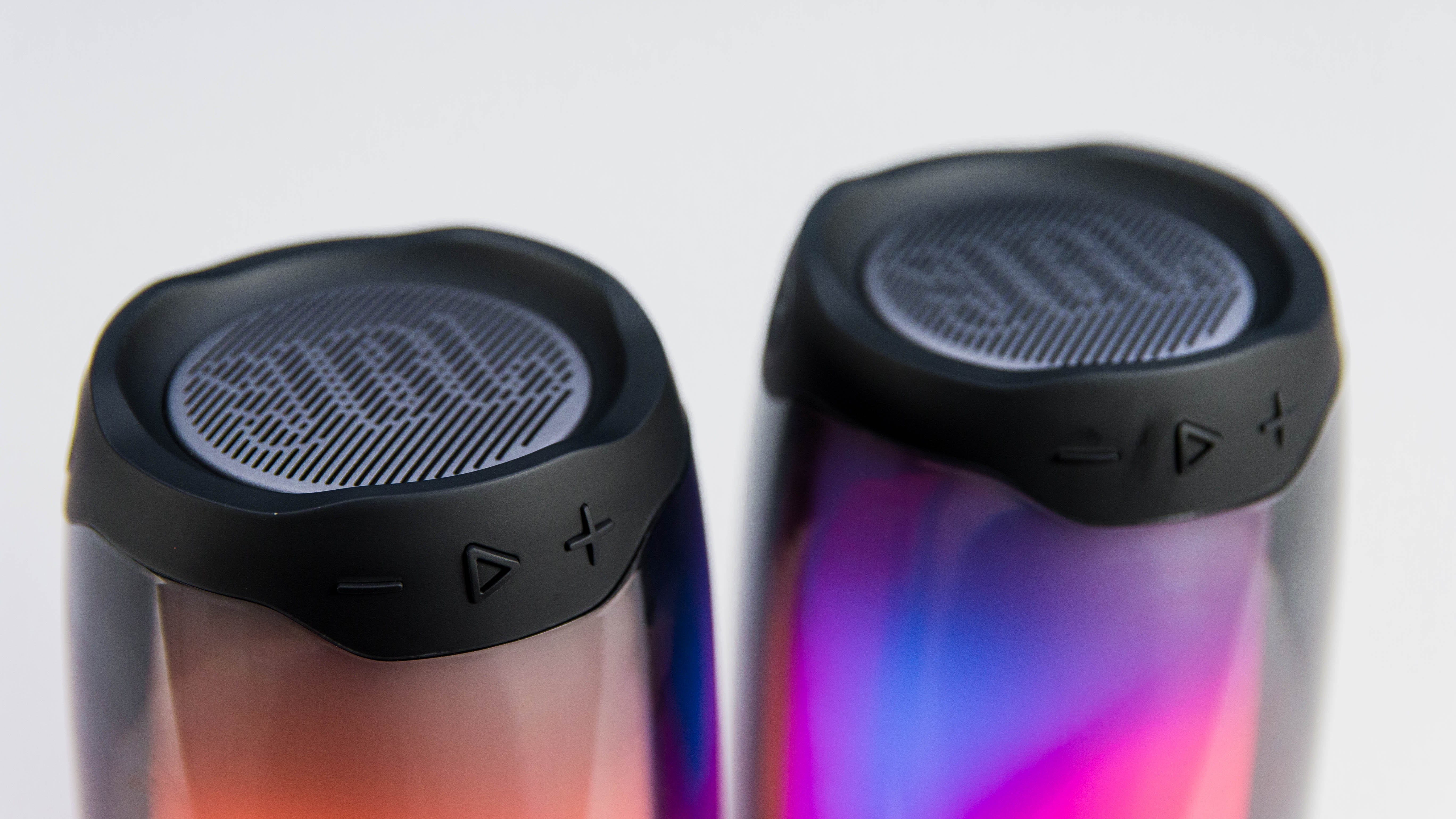 Обзор JBL Pulse 4. Вечеринка на 360°.